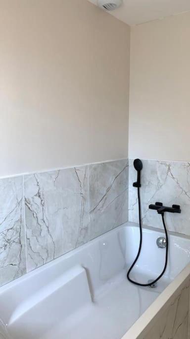 Châtellerault Villa Chic 3 Chambres ,2 Sdb מראה חיצוני תמונה